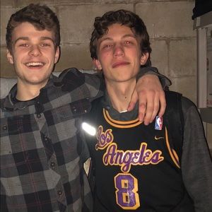 Meet your Posher, Matthew